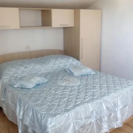 Apartman By The Sea Sumartin, Brac - 5620 *