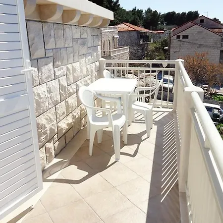 Apartman By The Sea Sumartin, Brac - 5620 *